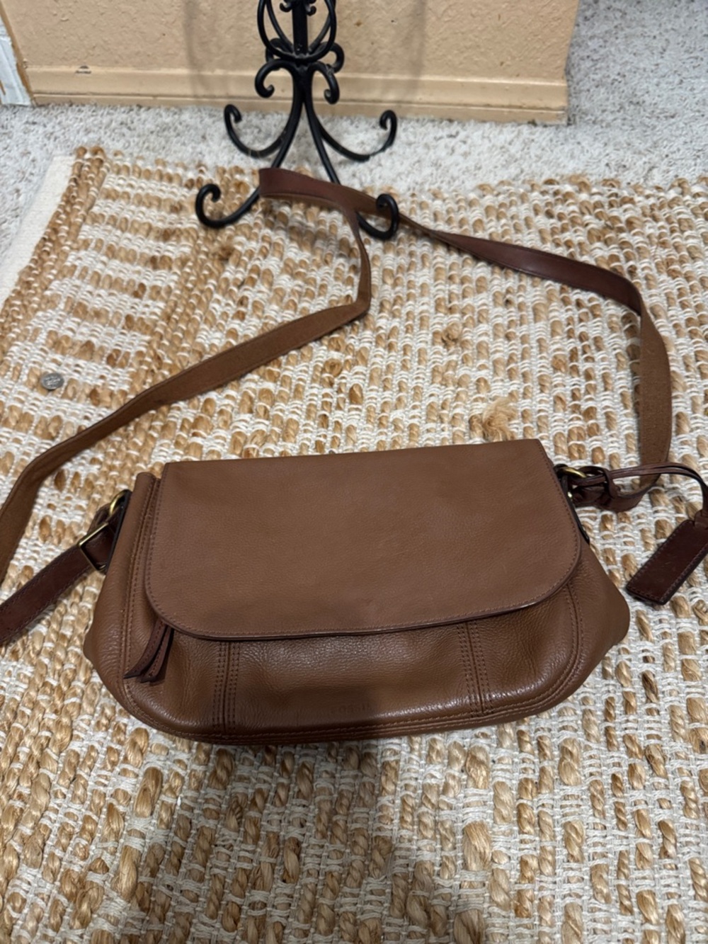 Classic Brown Leather Fossil Crossbody Bag